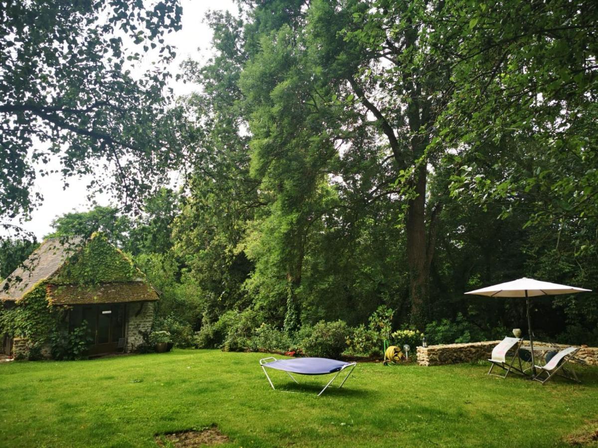 Hotel Domaine De La Folicoeur Sainte-Colombe-près-Vernon Zewnętrze zdjęcie